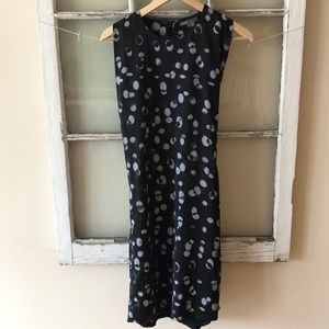 Vince silk drop waist dress in black print